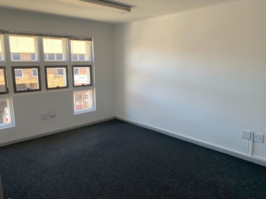 To Let Commercial Property for Rent in Montague Gardens Western Cape